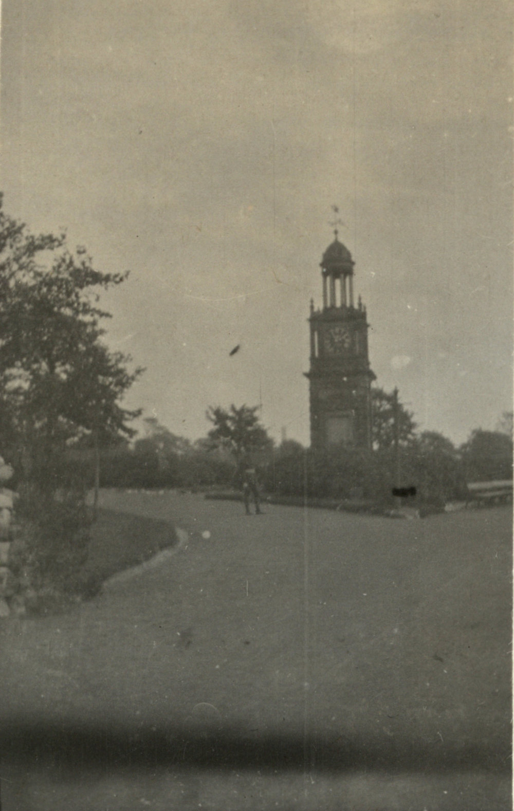 Photo from page 08 of album WWI Photograph Album - England