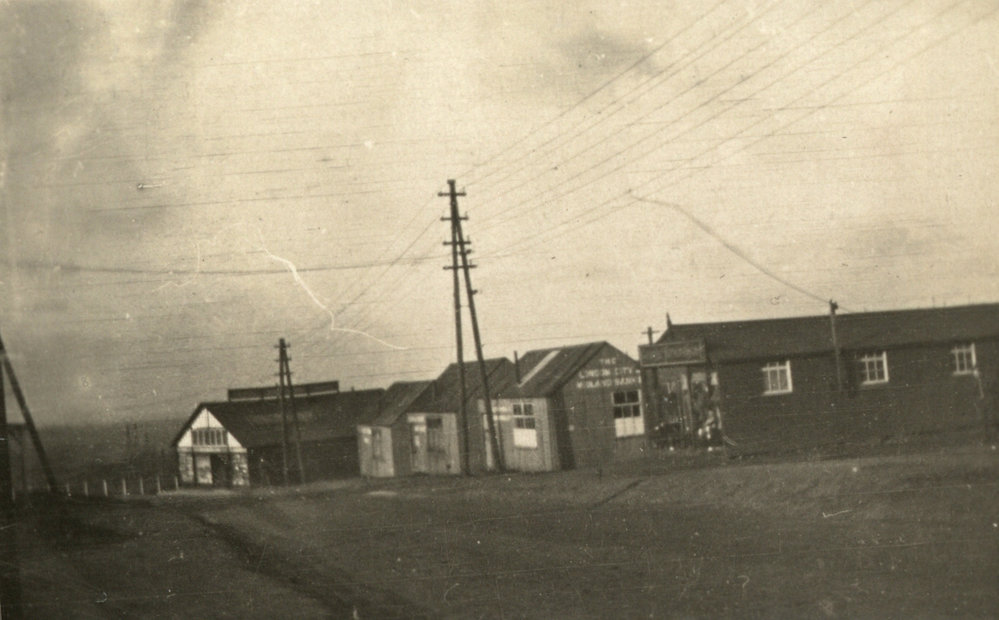 Photo from page 10 of album WWI Photograph Album - England