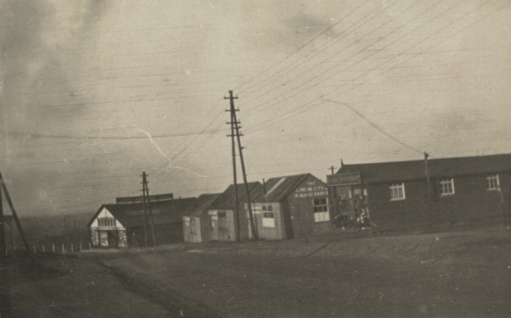 Photo from page 10 of album WWI Photograph Album - England.