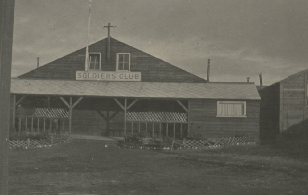 Photo from page 10 of album WWI Photograph Album - England