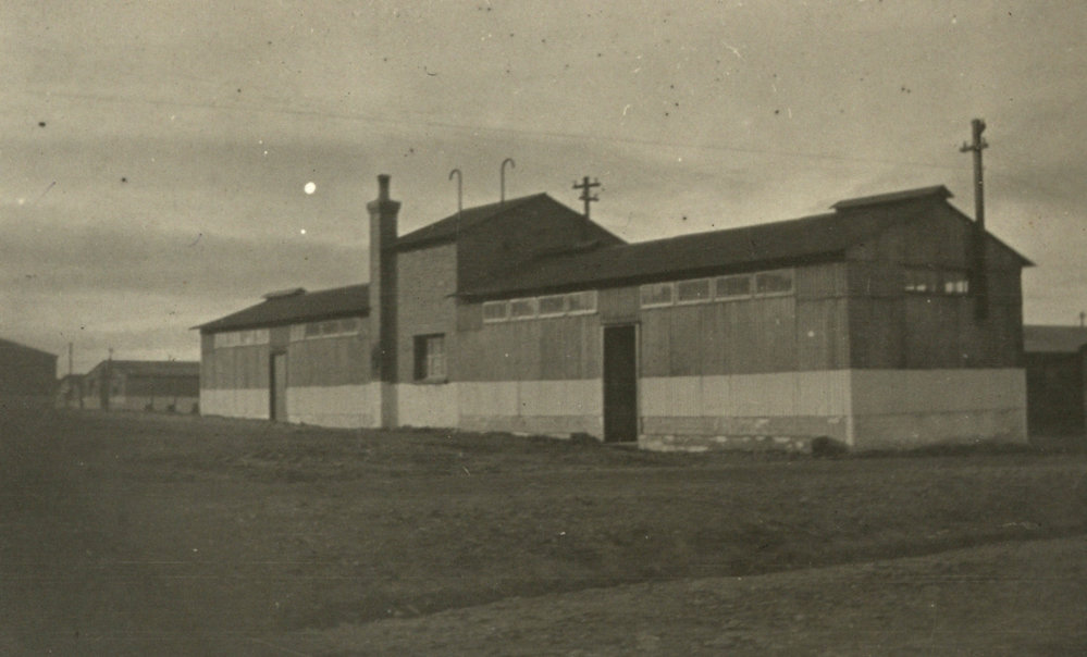 Photo from page 11 of album WWI Photograph Album - England