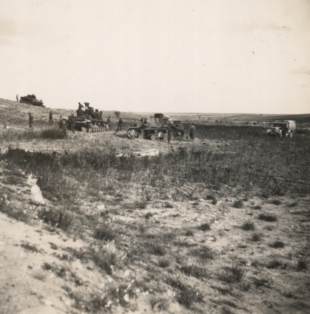 Photo from page 06 of album Photograph Album: Charles Bennett - WWII