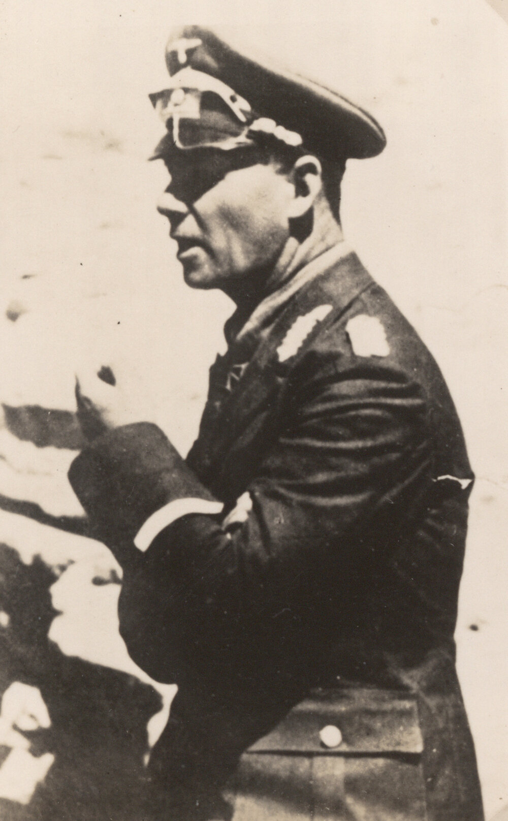 Photo from page 18 of album Photograph Album: Charles Bennett - WWII