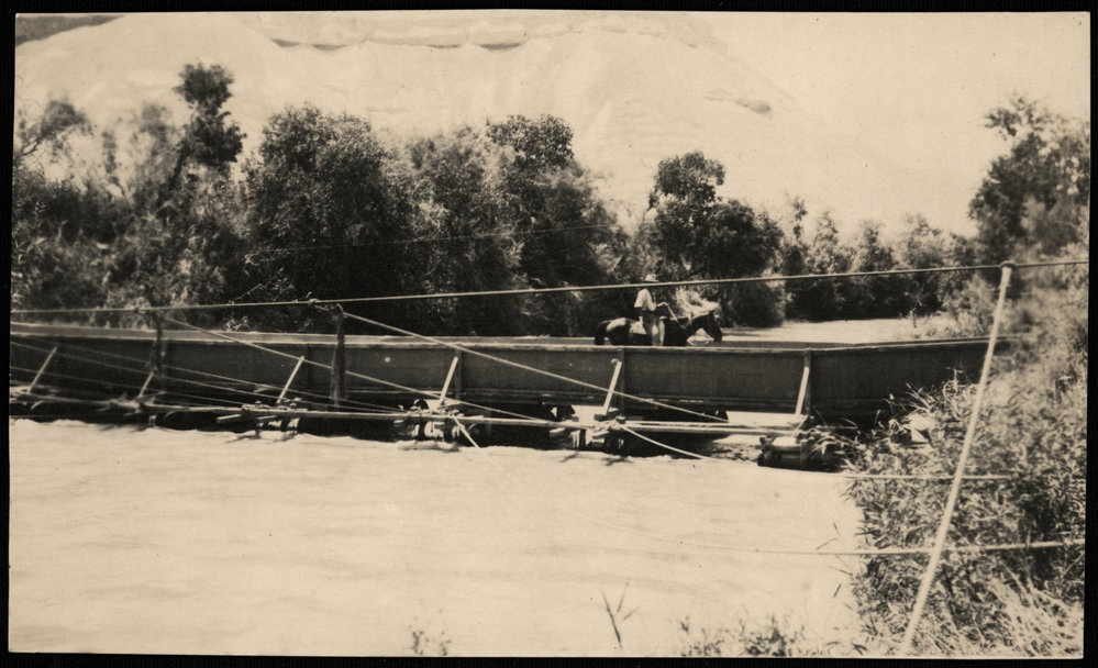 WWI Photograph Albums - Gallipoli &amp; Sinai &amp; Palestine. [loose photo]