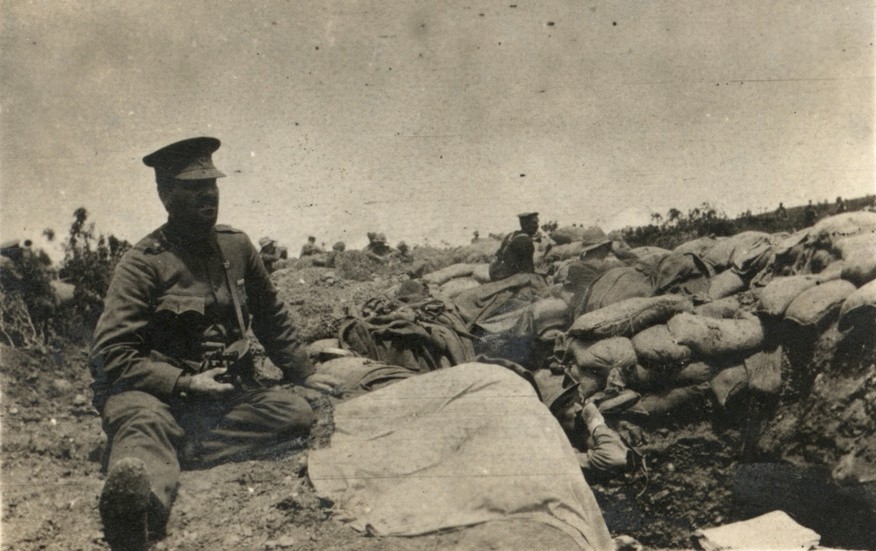 The number of soldiers with their heads above the trench parapet suggests this may be the ceasefire on 24 May 
