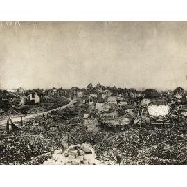 Photo from page 35 of album WWI Photograph Album  - Egypt & England