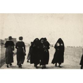 Photo from page 02 of album WWI Photograph Album - Medical Staff & Nurses: Egypt and England