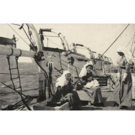 Photo from page 04 of album WWI Photograph Album - Medical Staff & Nurses: Egypt and England