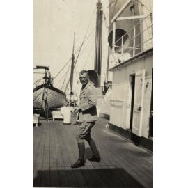 Photo from page 05 of album WWI Photograph Album - Medical Staff & Nurses: Egypt and England