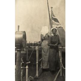 Photo from page 14 of album WWI Photograph Album - Medical Staff & Nurses: Egypt and England