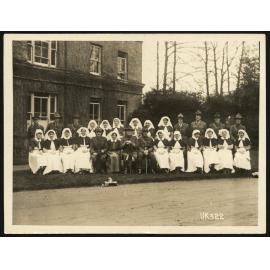 WWI Photograph Album - Medical Staff & Nurses: Egypt and England [loose photo]