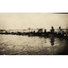 Photo from page 02 of album WWI Photograph Album - England