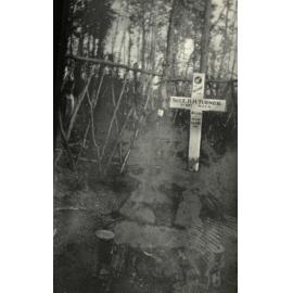 Photo from page 07 of album WWI Photograph Album - Gallipoli, Egypt, Western Front and England.