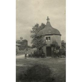 Photo from page 07 of album WWI Photograph Album -  England