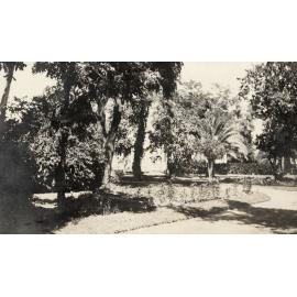 Photo from page 31 of album WWI Photograph Album - Nurses and Medical Services in Egypt, Gallipoli and Britain.