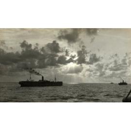 Photo from page 04 of album WWI Photograph Album- Egypt and Gallipoli.