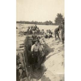 Photo from page 17 of album WWI Photograph Album- England, Egypt, Gallipoli and Western Front.