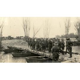 Photo from page 18 of album WWI Photograph Album- England, Egypt, Gallipoli and Western Front.