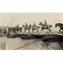 Photo from page 18 of album WWI Photograph Album- England, Egypt, Gallipoli and Western Front.