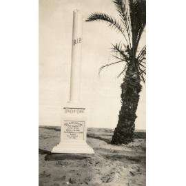 Photo from page 39 of album WWI Photograph Album- England, Egypt, Gallipoli and Western Front.