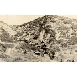 Photo from page 48 of album WWI Photograph Album- England, Egypt, Gallipoli and Western Front.
