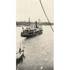 Photo from page 88 of album WWI Photograph Album- England, Egypt, Gallipoli and Western Front.