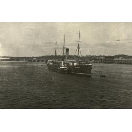Photo from page 07 of album WWI Photograph Album- Egypt, England & Western Front