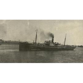 Photo from page 08 of album WWI Photograph Album- Egypt, England & Western Front