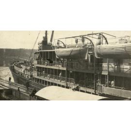 Photo from page 08 of album WWI Photograph Album- Egypt, England & Western Front