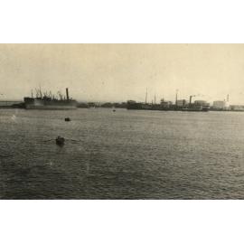 Photo from page 08 of album WWI Photograph Album- Egypt, England & Western Front