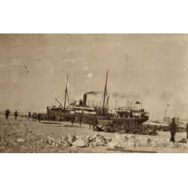 Photo from page 16 of album WWI Photograph Album- Egypt, England & Western Front
