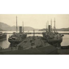 Photo from page 02 of album Post WWI Photograph Album- Egypt