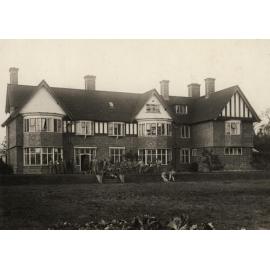 Photo from page 22 of album WWI Photograph Album- Egypt, Gallipoli, Palestine, France & England