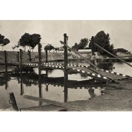 Photo from page 29 of album WWI Photograph Album- Egypt, Gallipoli, Palestine, France & England