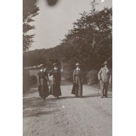 Photo from page 05 of album WWI Photograph Album  - England