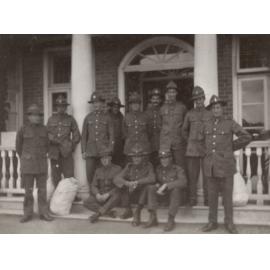 Photo from page 06 of album WWI Photograph Album  - England