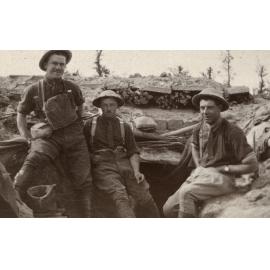 Photo from page 09 of album WWI Photograph Album  - England