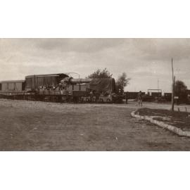 Photo from page 09 of album WWI Photograph Album  - England